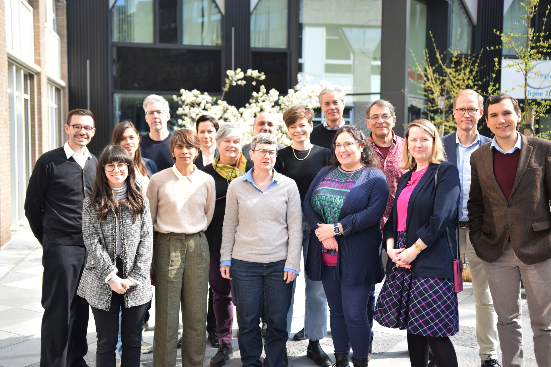 working group picture in front of the guild office